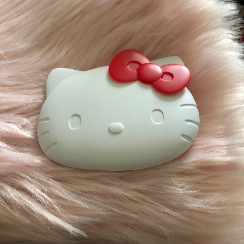Hello Kitty compact mirror
